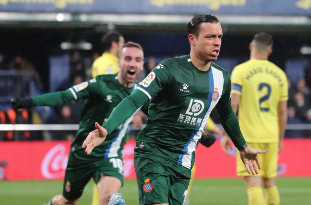 包含托特纳姆训练开放日，加时末段篮板制胜引欢呼，国王杯在即，心理建设被强调的词条